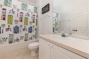 8169 FAN PALM WAY