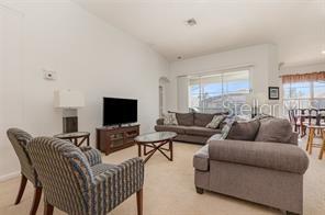 8169 FAN PALM WAY