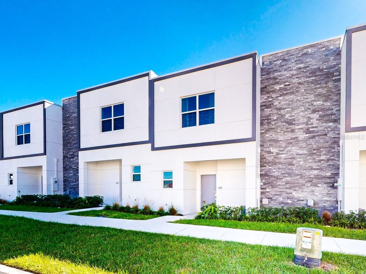 605 TRIKOMO DR