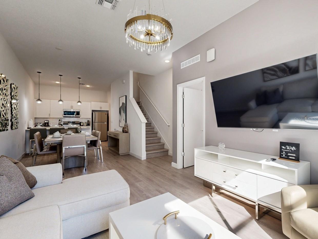 605 TRIKOMO DR