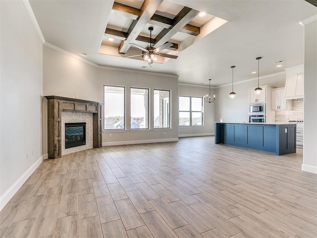 2803 Hickory Hills Court