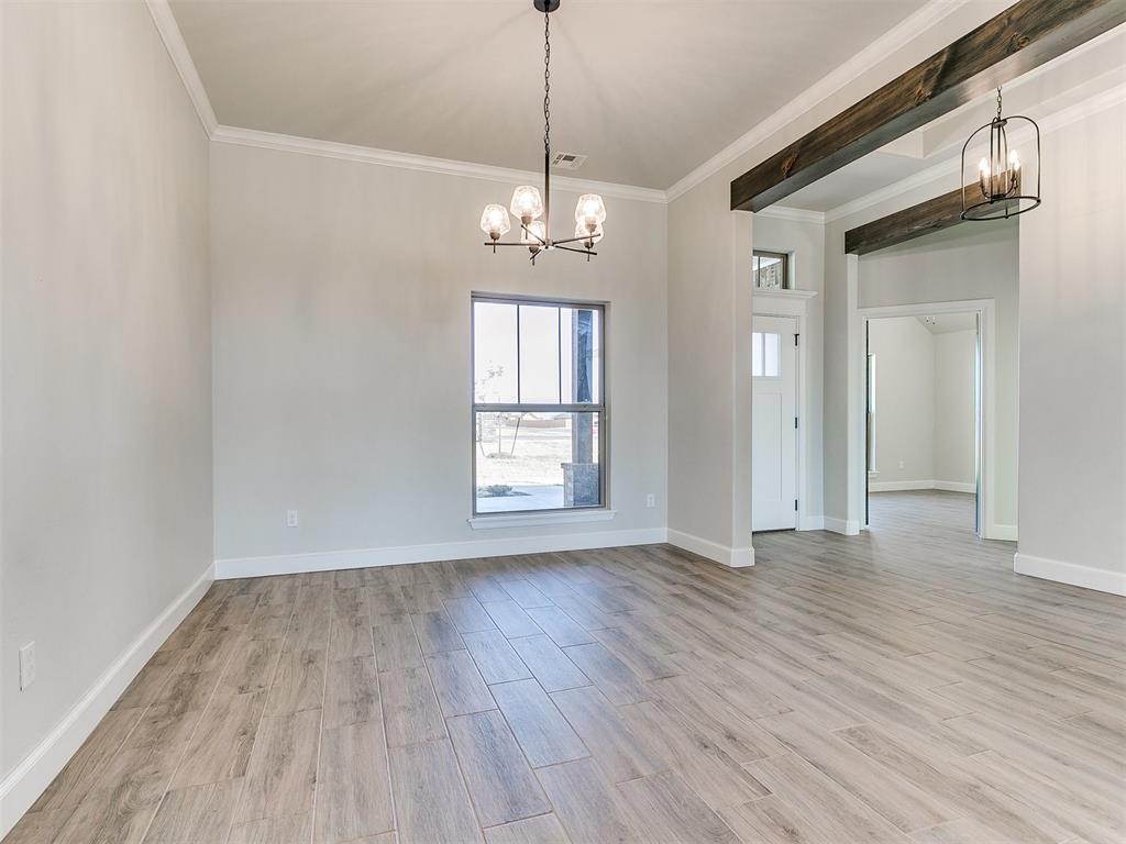 2803 Hickory Hills Court