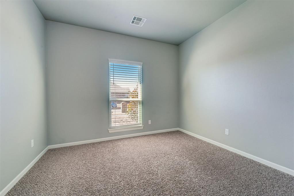 14016 Paddington Avenue