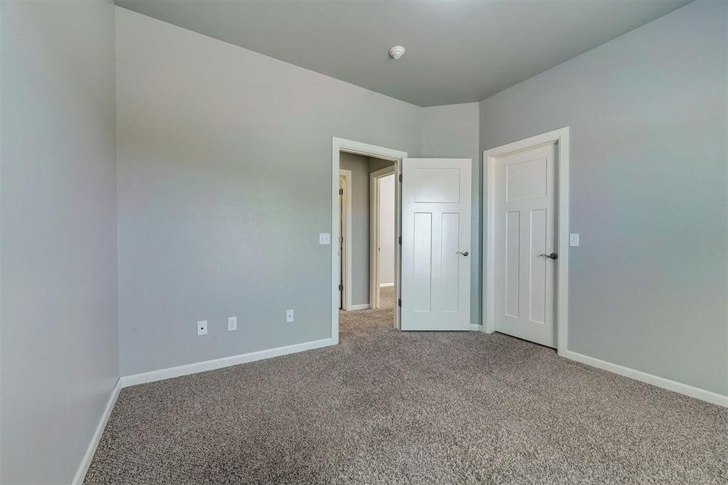 14016 Paddington Avenue