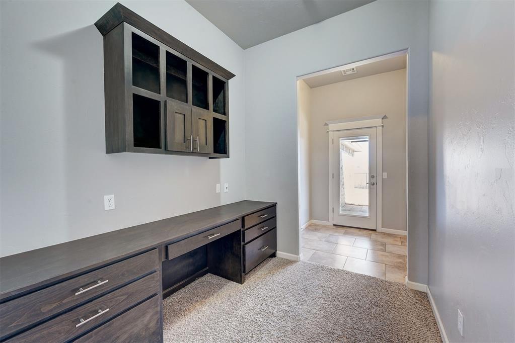 14016 Paddington Avenue