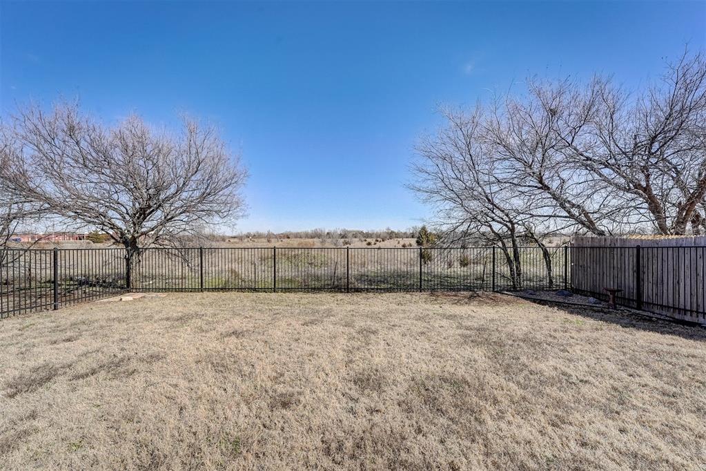 14016 Paddington Avenue