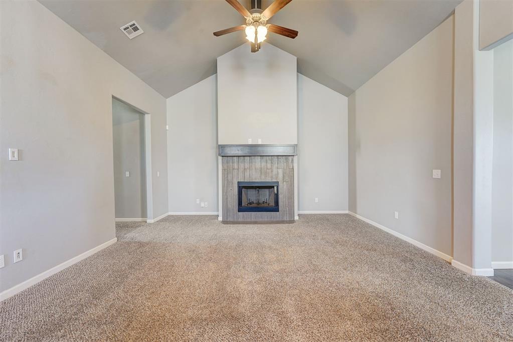 14016 Paddington Avenue