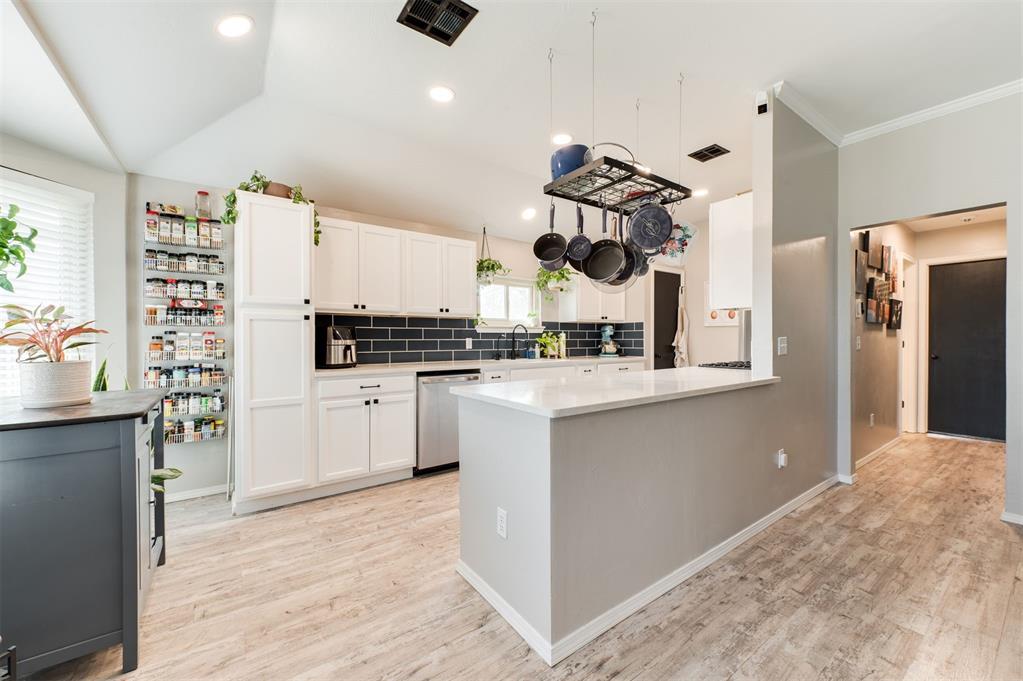 7000 Robey Drive