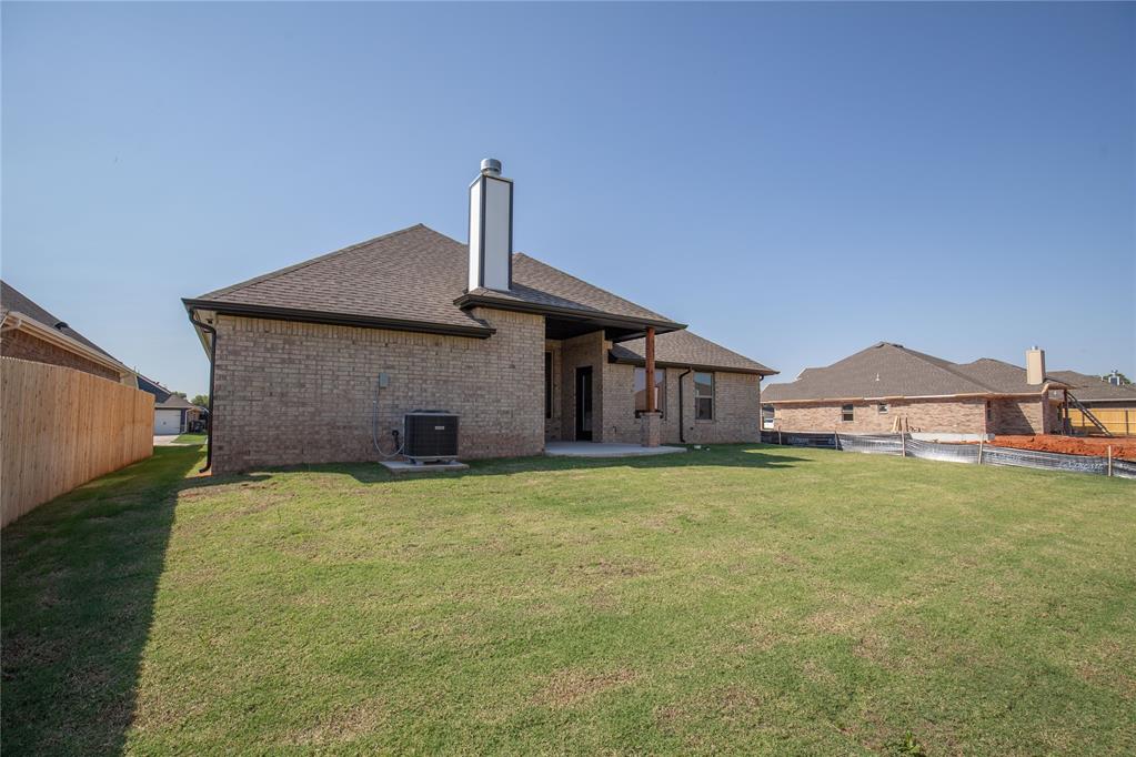 3204 Grasshopper Way