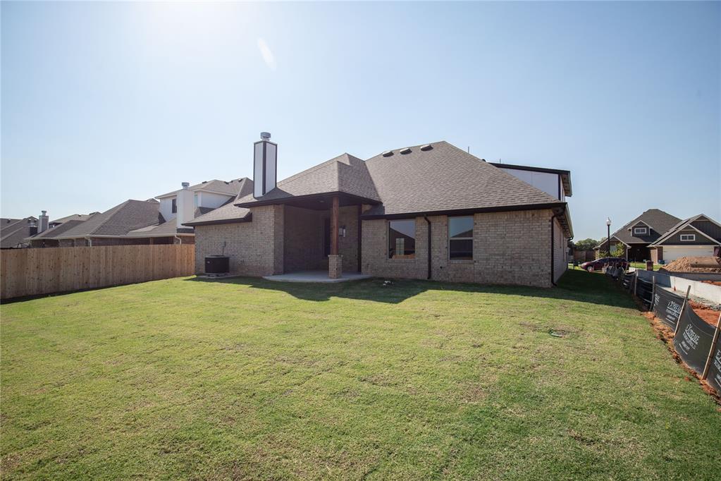 3204 Grasshopper Way