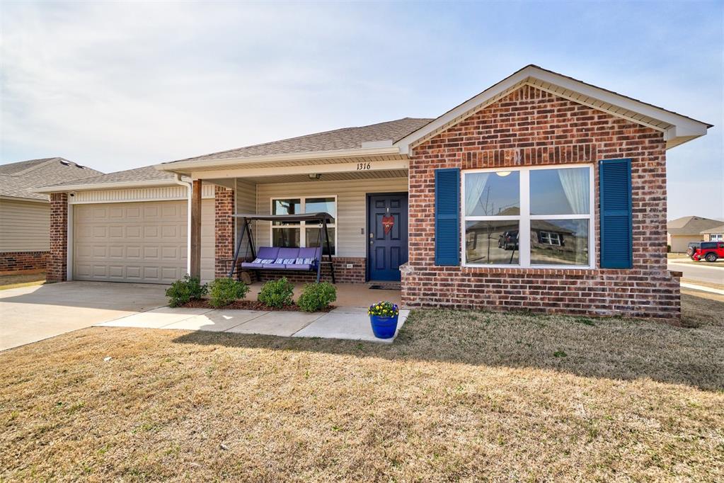 1316 Peridot Lane