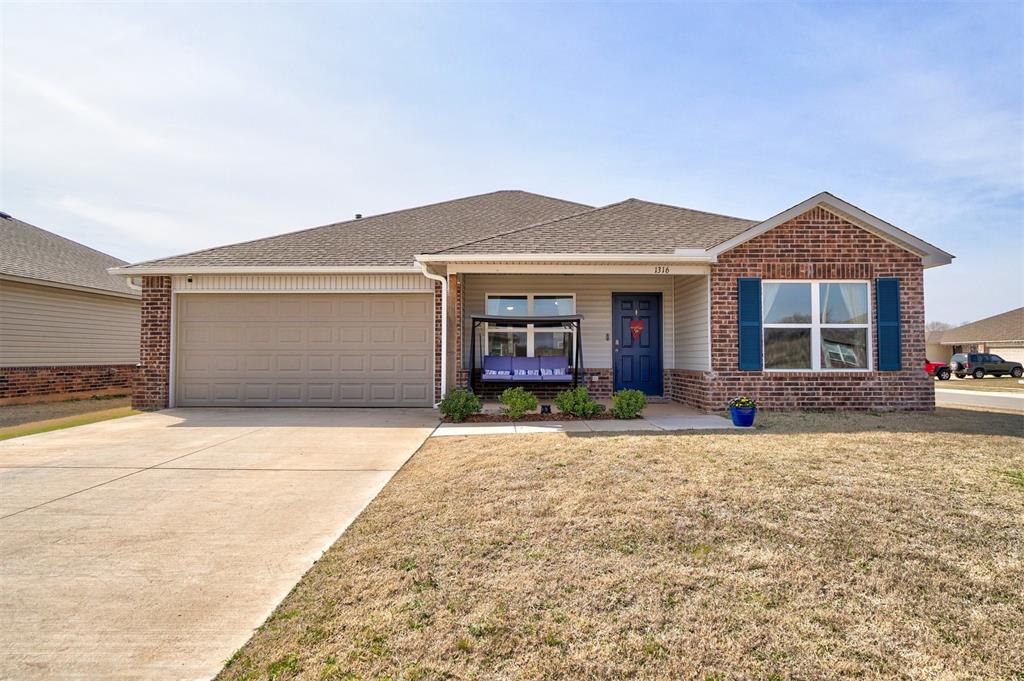 1316 Peridot Lane