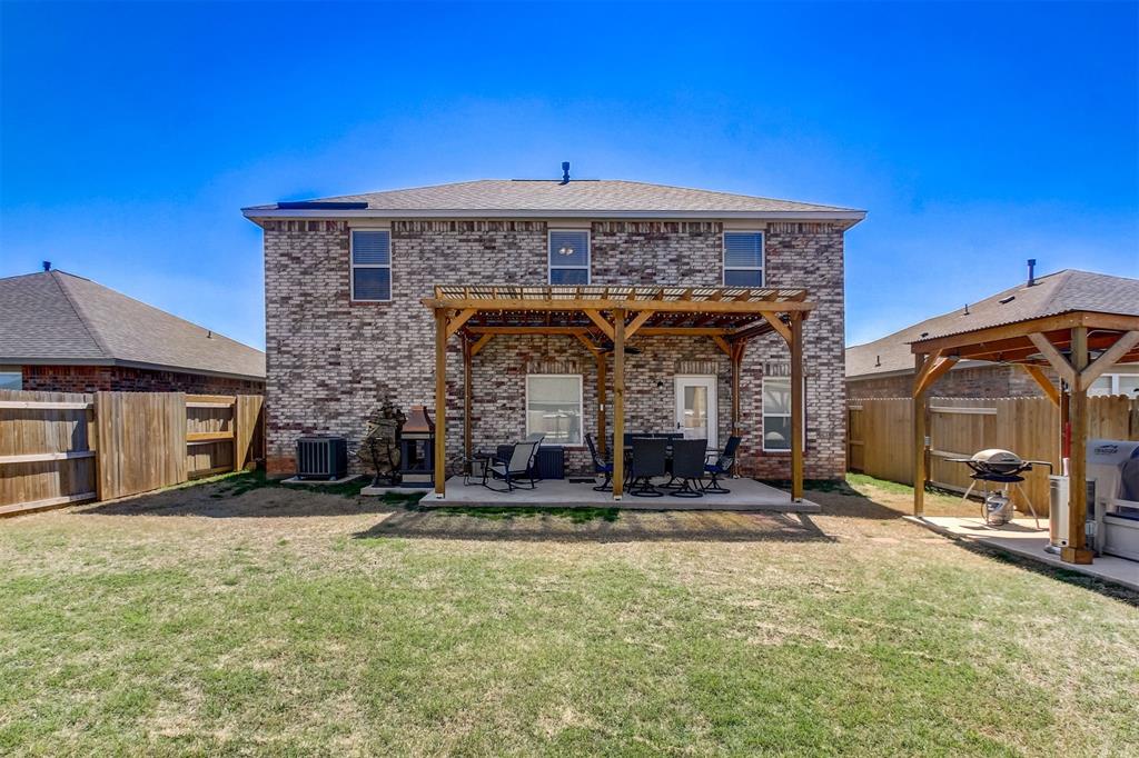 1009 NW 2nd Street