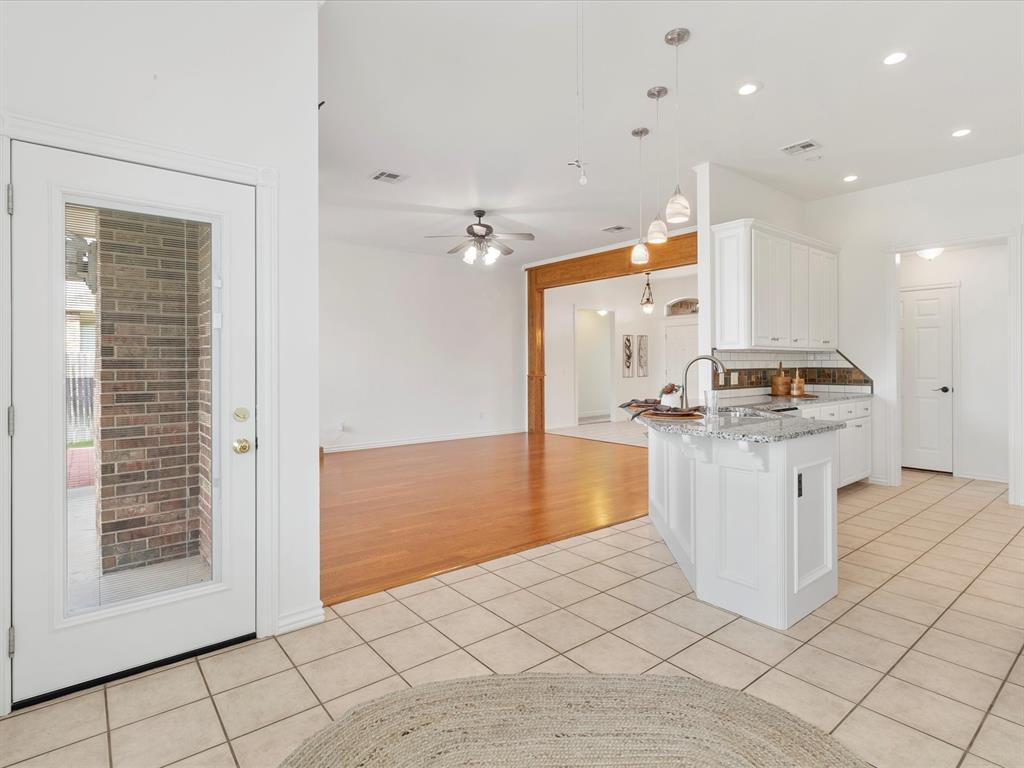 2224 SW 94th Terrace
