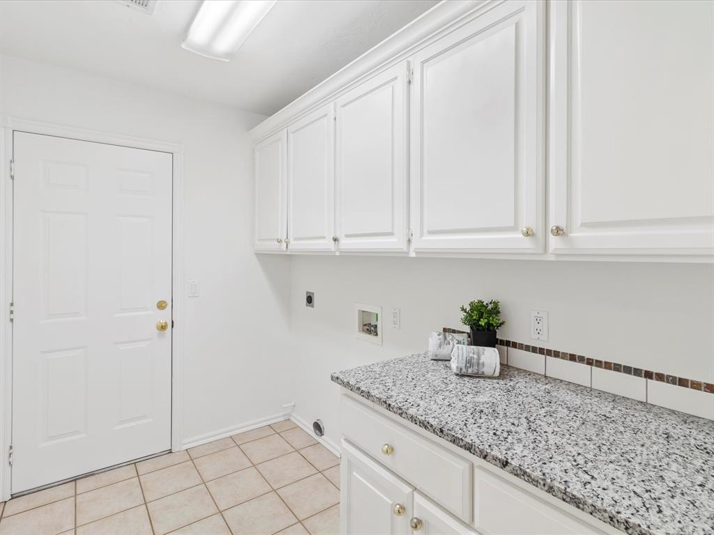 2224 SW 94th Terrace