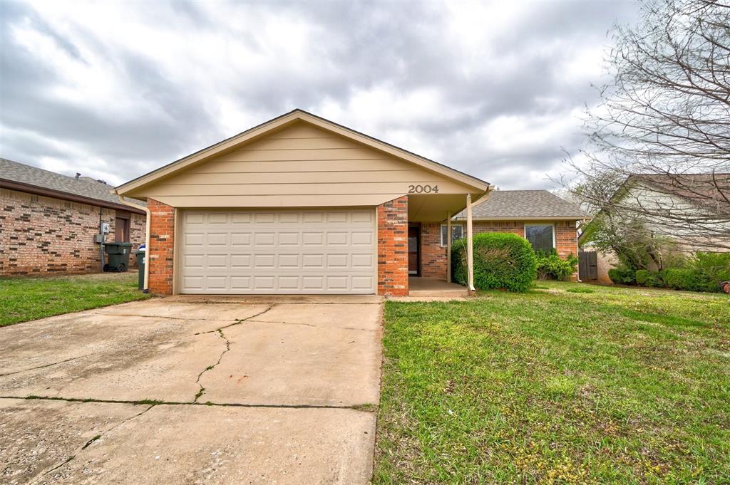 2004 Oak Forest Drive
