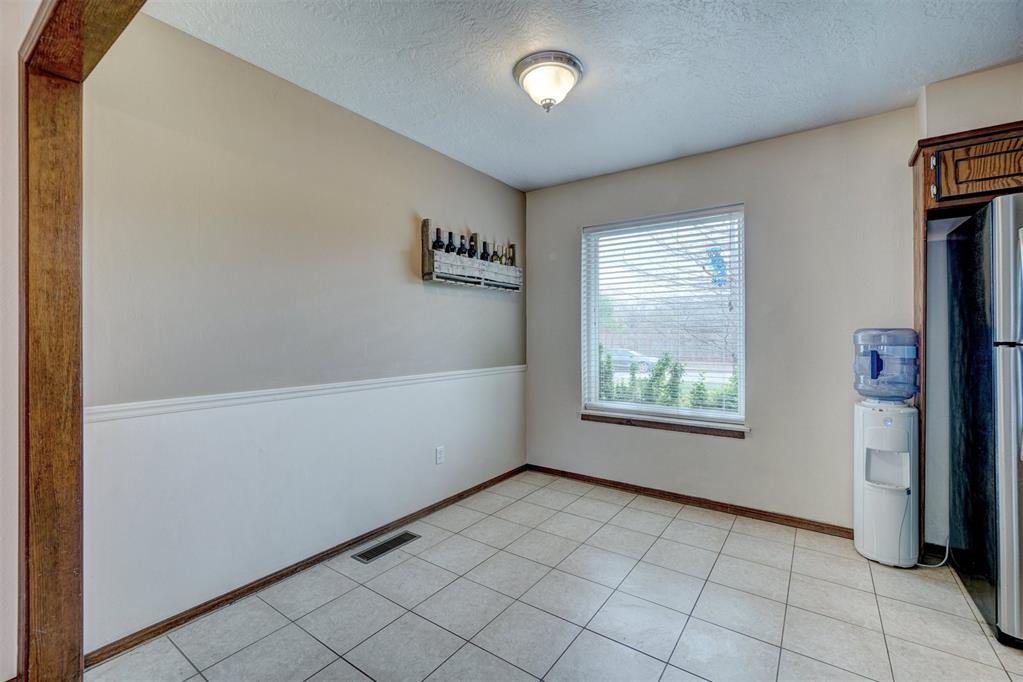 2004 Oak Forest Drive