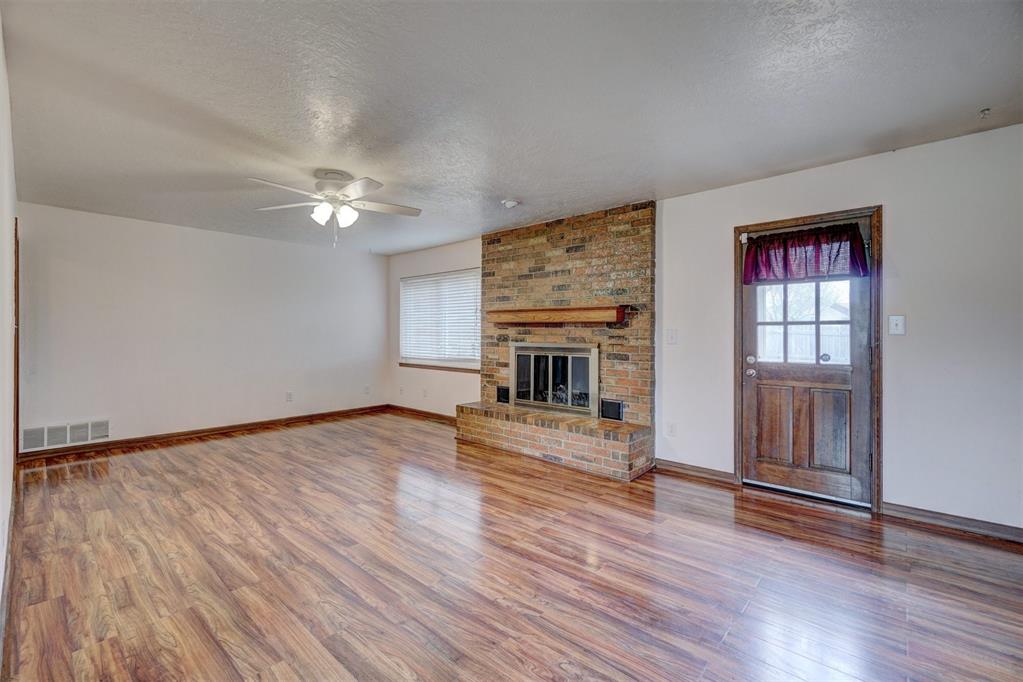 2004 Oak Forest Drive