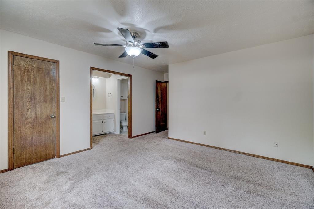 2004 Oak Forest Drive