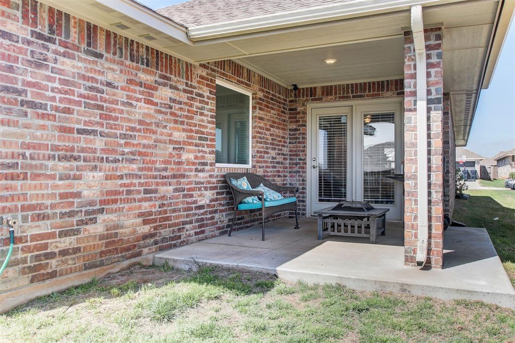 3516 Sawtooth Ridge Drive