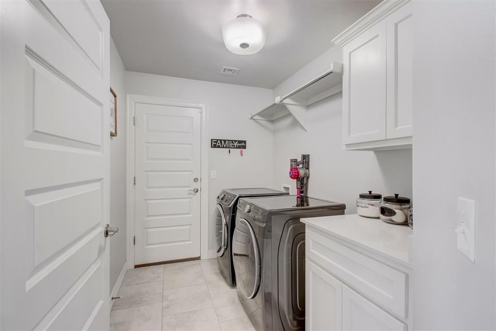 3516 Sawtooth Ridge Drive