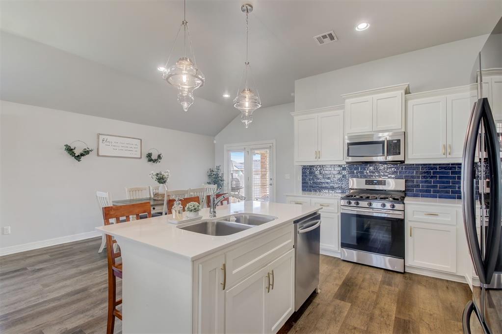3516 Sawtooth Ridge Drive