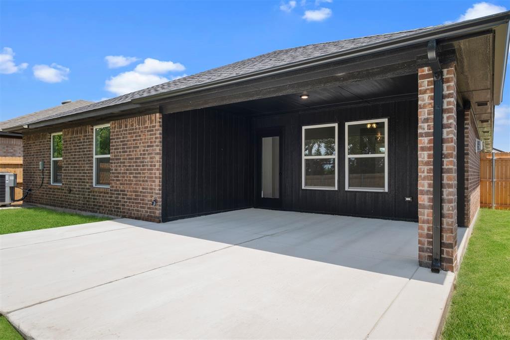 621 Argos Road