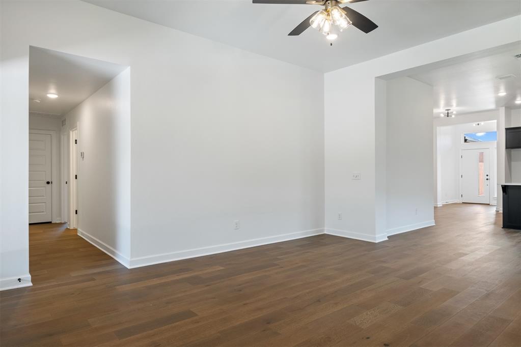 621 Argos Road