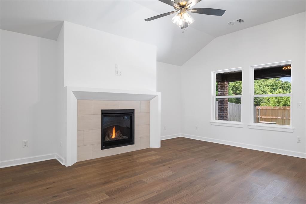 621 Argos Road