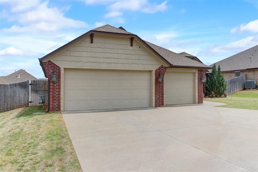708 Dusty Trail