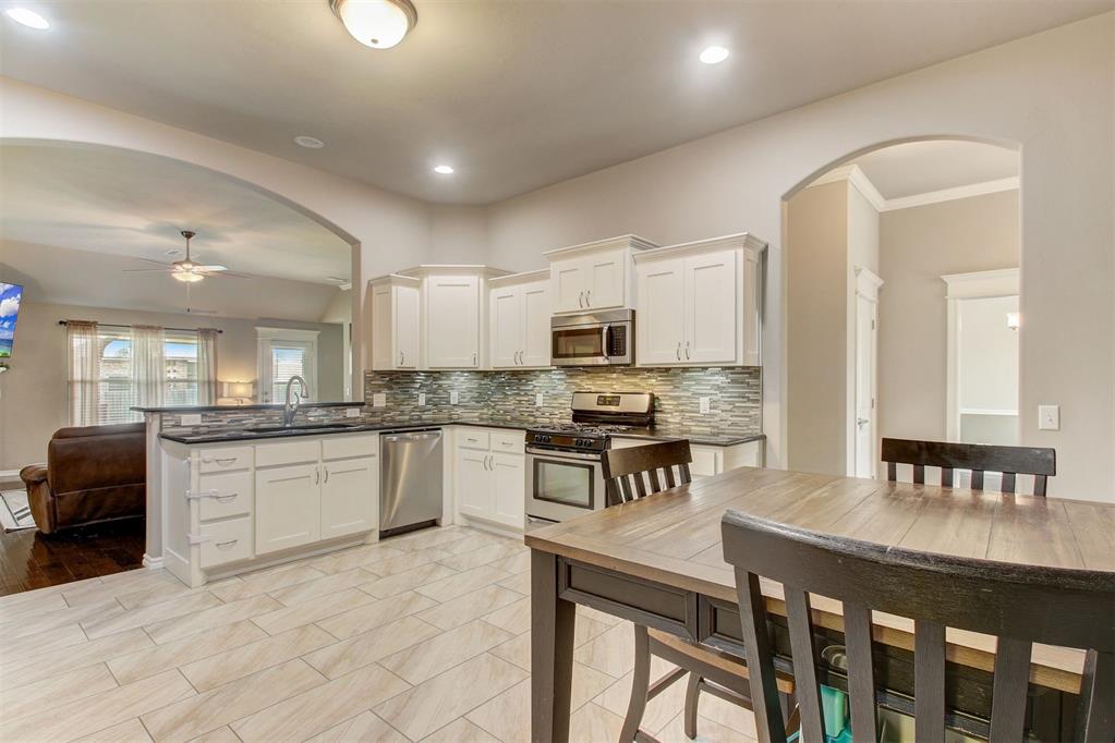 708 Dusty Trail