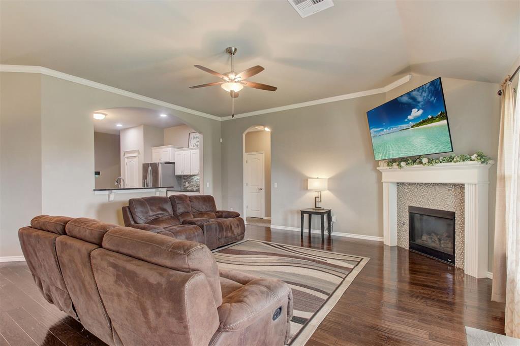 708 Dusty Trail