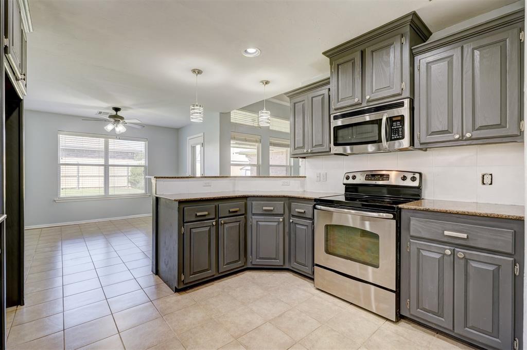713 N Bobcat Way