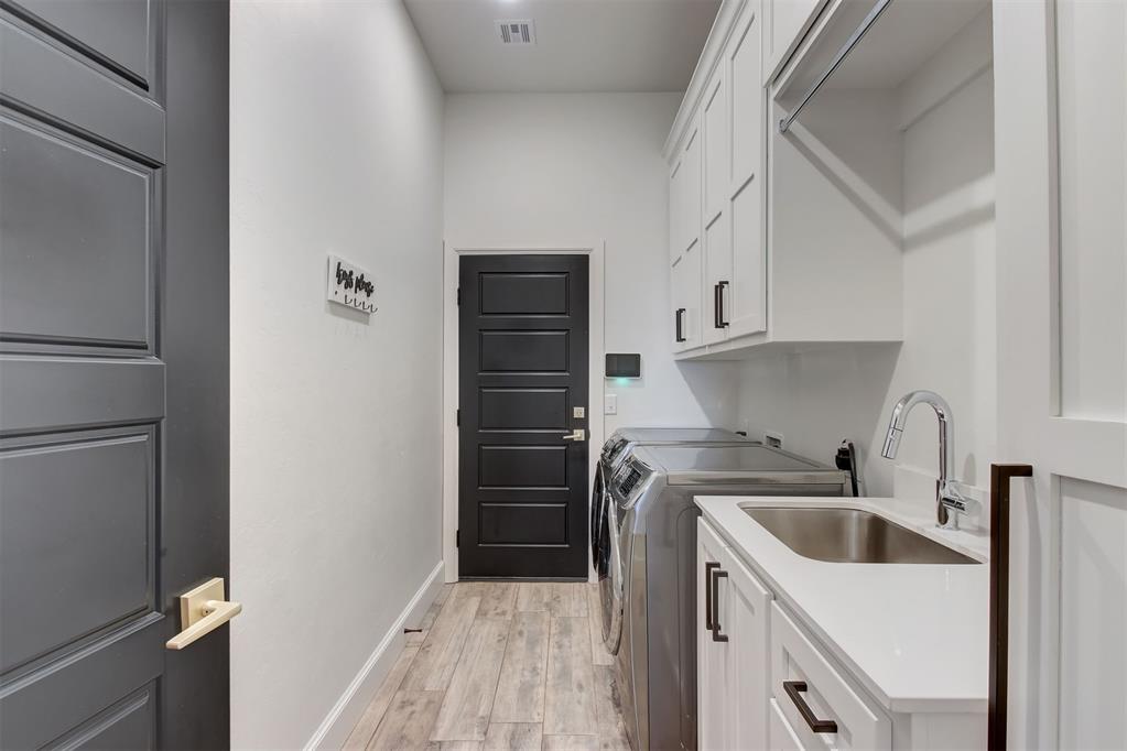 9224 NW 82nd Street
