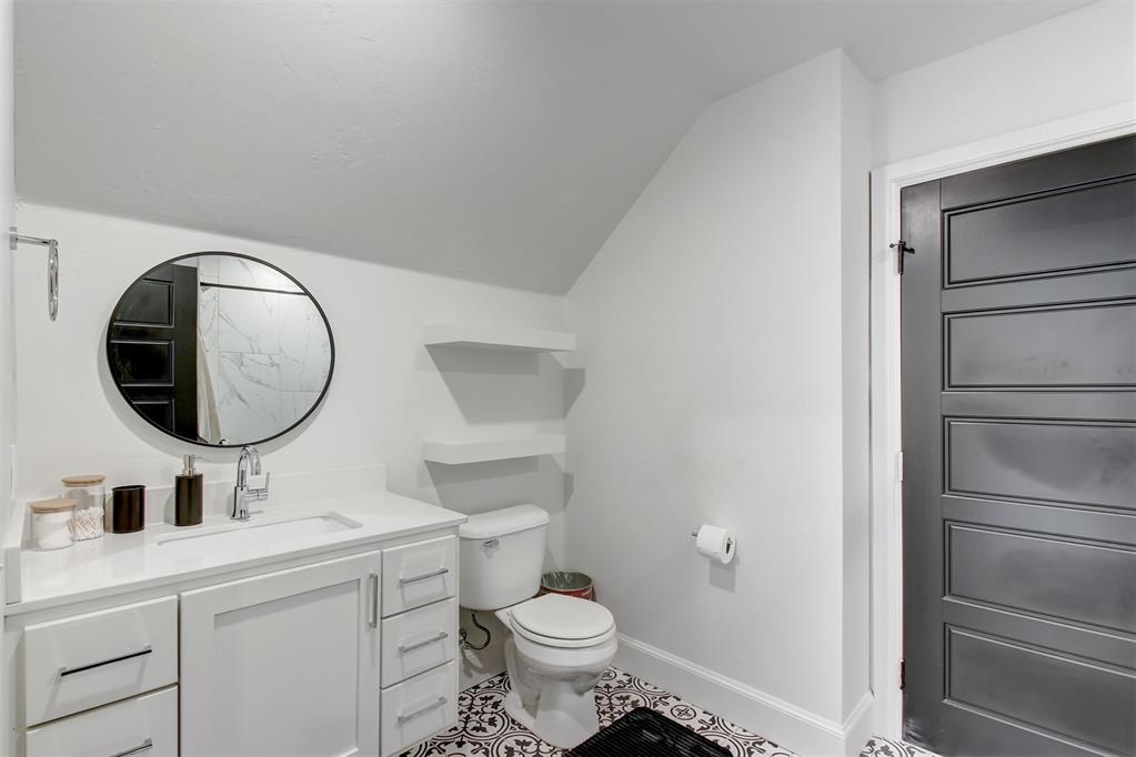 9224 NW 82nd Street