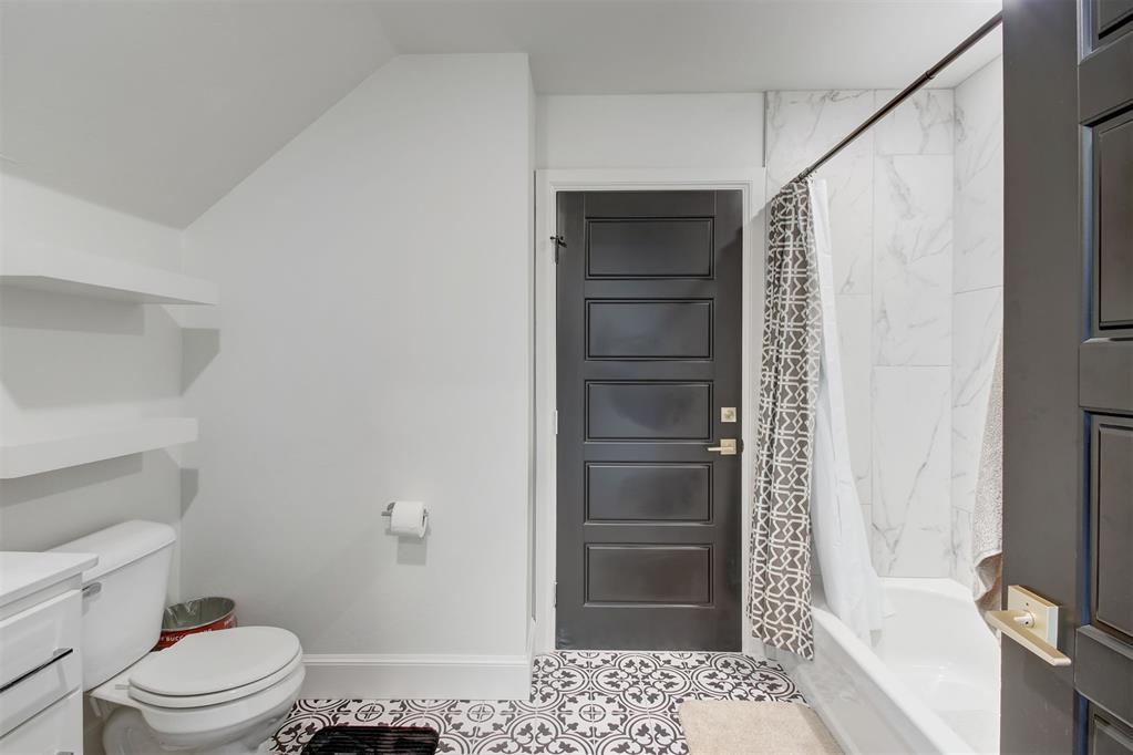9224 NW 82nd Street