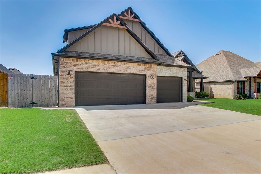 9224 NW 82nd Street