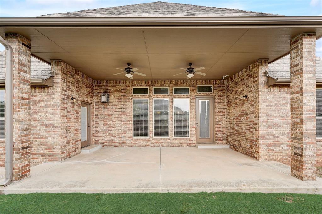 1524 NW 175th Court