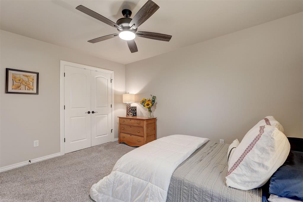 2825 Clover Field Drive