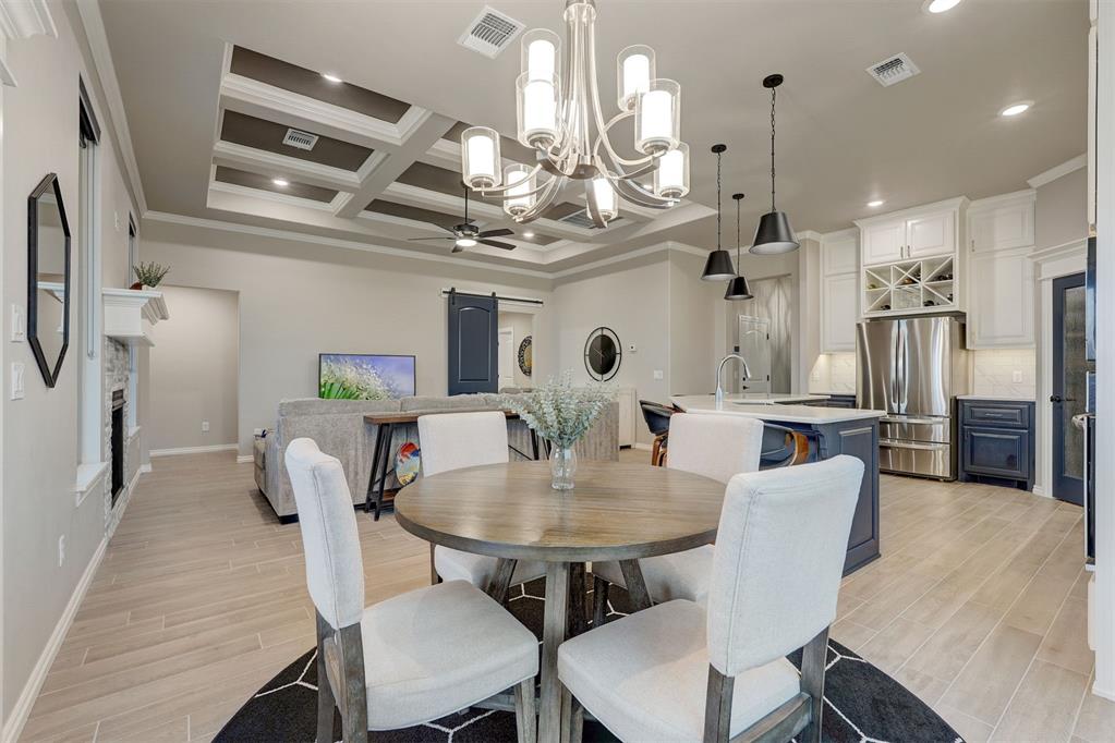 2825 Clover Field Drive