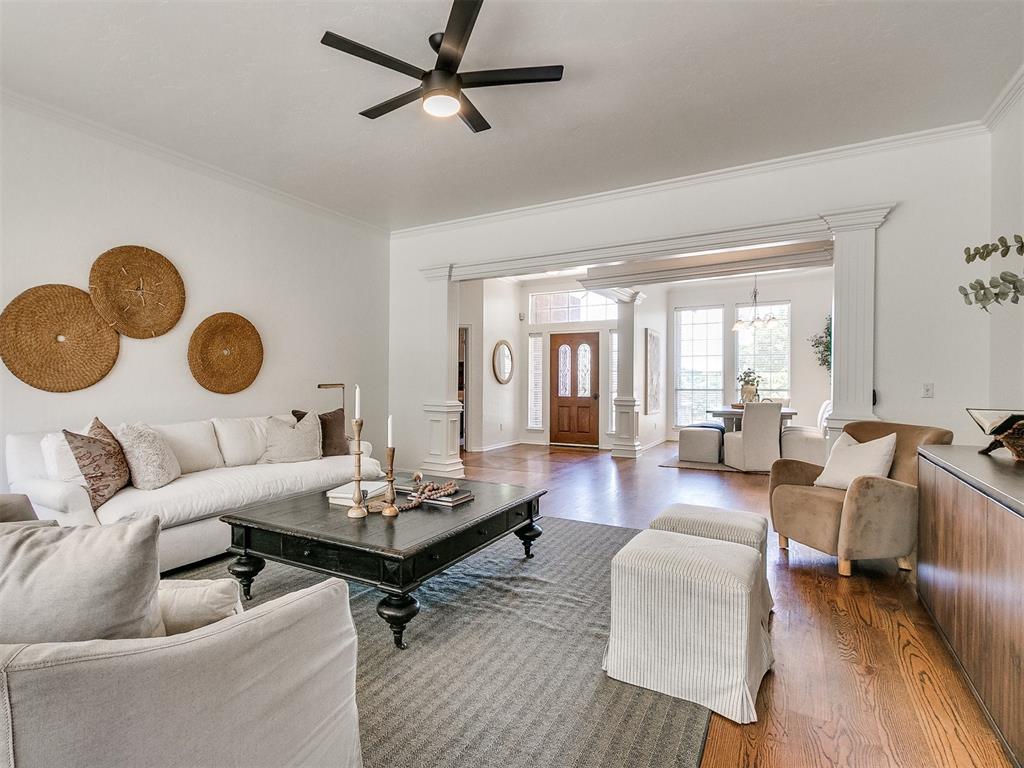1121 Fox Lake Lane