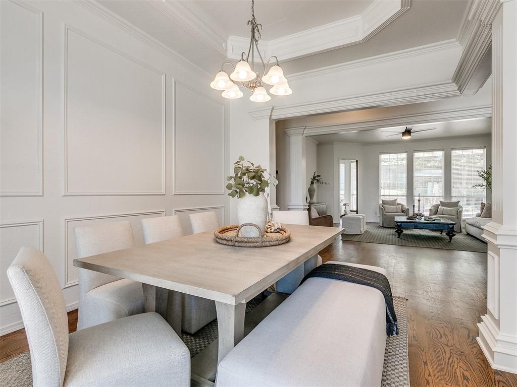 1121 Fox Lake Lane