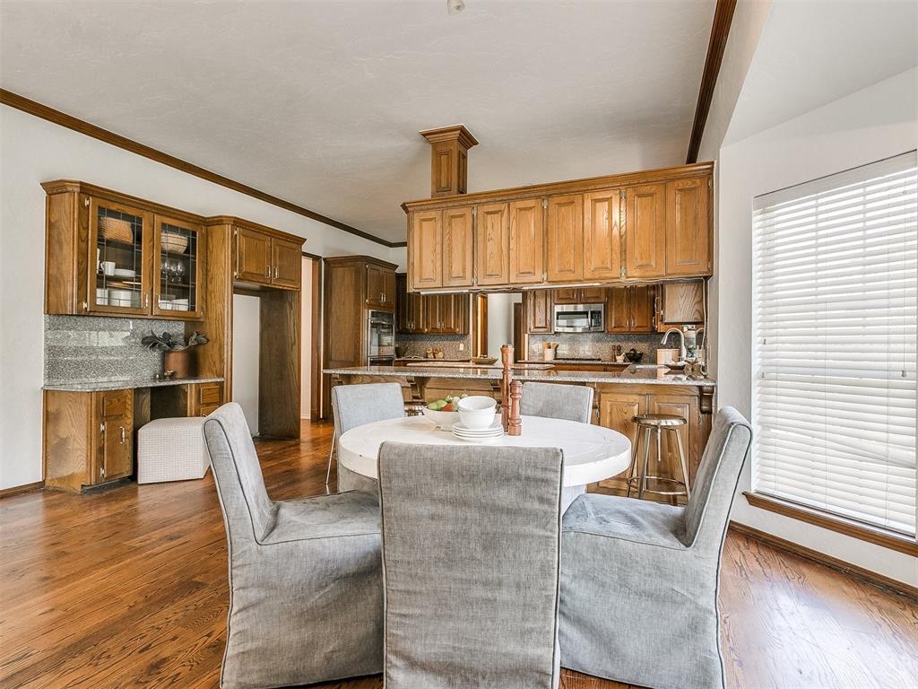 1121 Fox Lake Lane