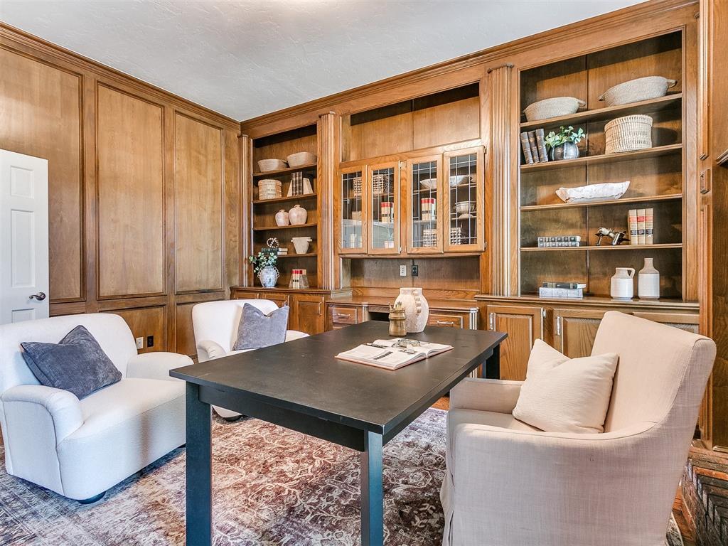 1121 Fox Lake Lane
