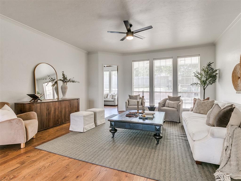 1121 Fox Lake Lane