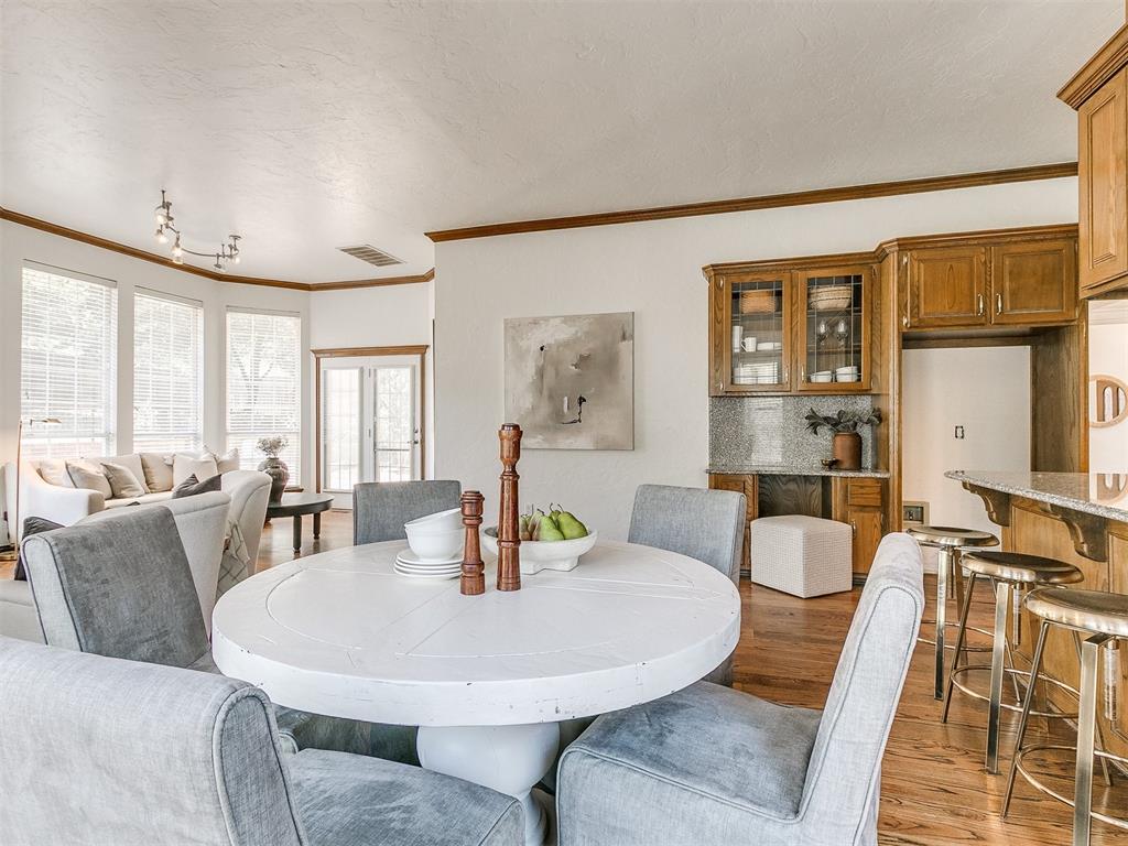 1121 Fox Lake Lane