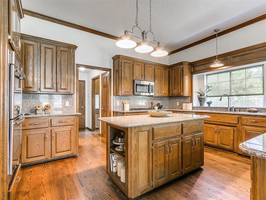 1121 Fox Lake Lane
