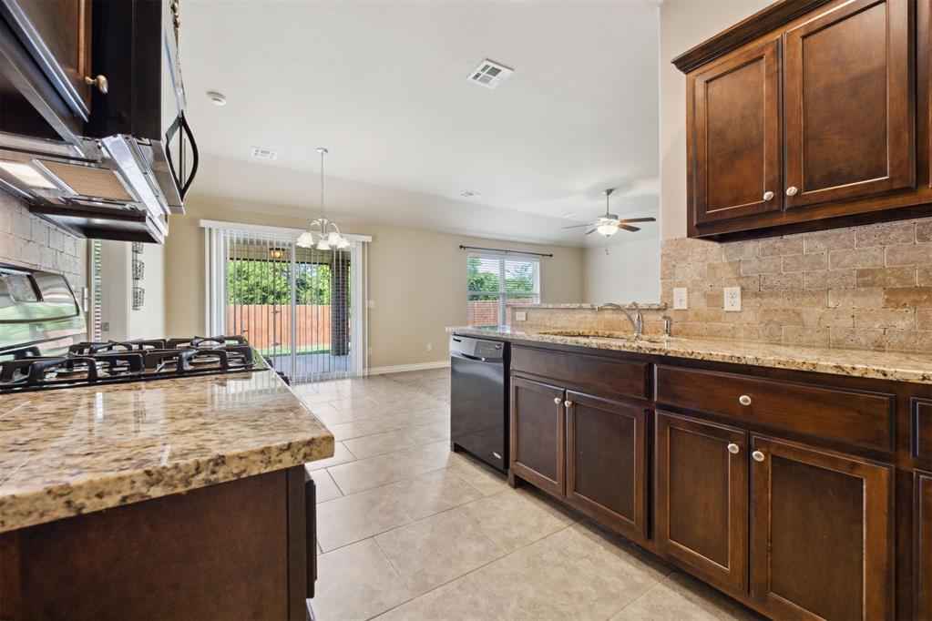8009 Waters Edge Way