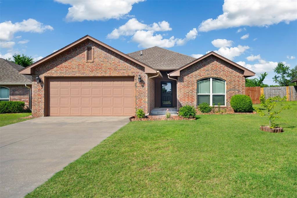 8009 Waters Edge Way