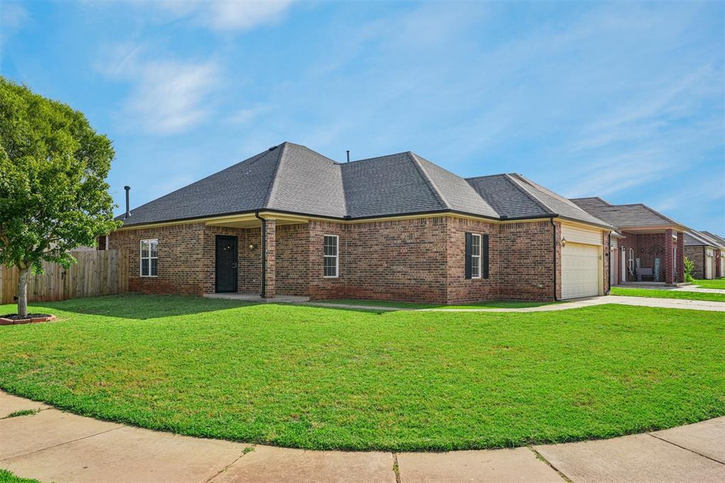 5905 SE 71st Street